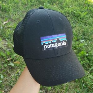 Patagonia Unisex Mesh Baseball Trucker Cap Snap Back One Size Fits All Outdoor